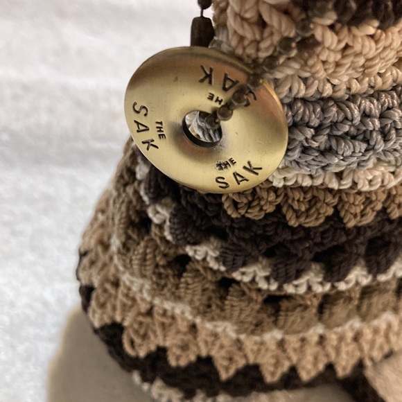 The Sak Small Crochet Shoulder bag Organizer. - Picture 2 of 9